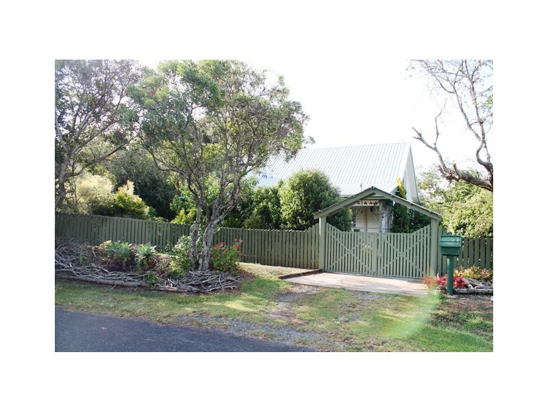 76 Magnetic Dve, Tamborine Mountain QLD 4272