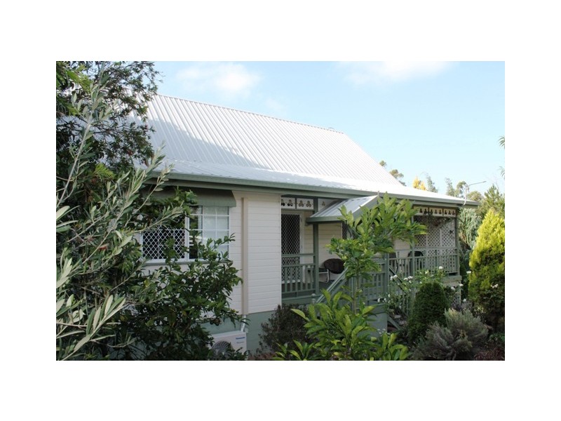 76 Magnetic Dve, Tamborine Mountain QLD 4272