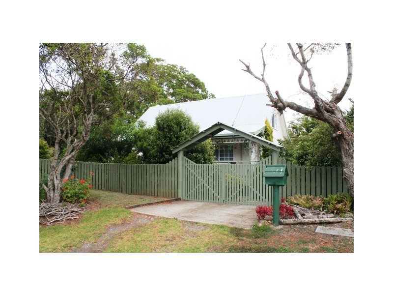 76 Magnetic Dve, Tamborine Mountain QLD 4272