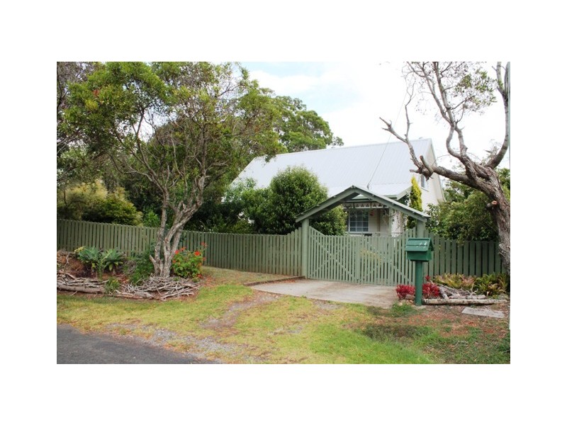 76 Magnetic Dve, Tamborine Mountain QLD 4272