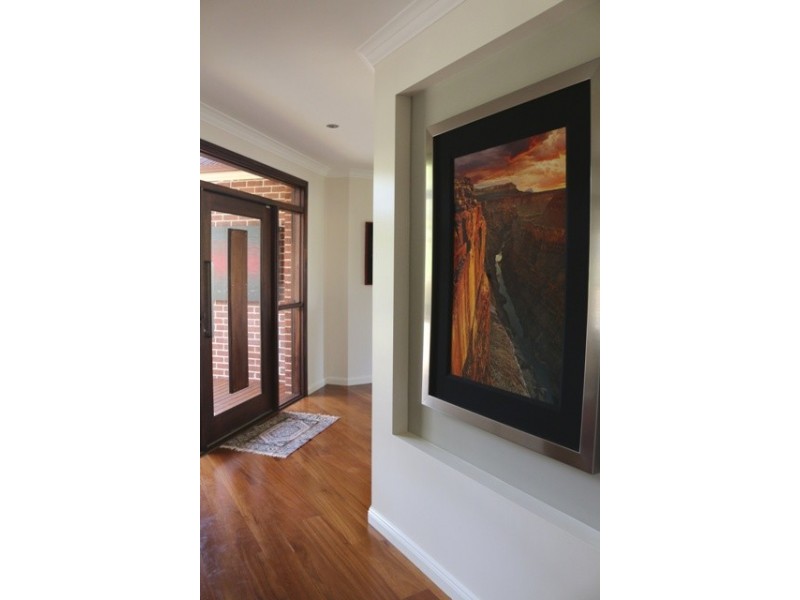 30 St Bernard Street, Tamborine Mountain QLD 4272