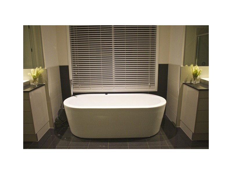 30 St Bernard Street, Tamborine Mountain QLD 4272