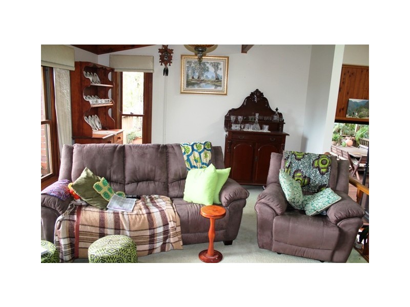 7 Moreton Bay Avenue, Tamborine Mountain QLD 4272