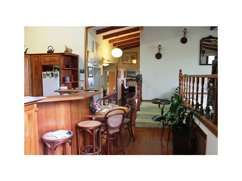 7 Moreton Bay Avenue, Tamborine Mountain QLD 4272