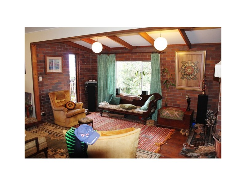 7 Moreton Bay Avenue, Tamborine Mountain QLD 4272