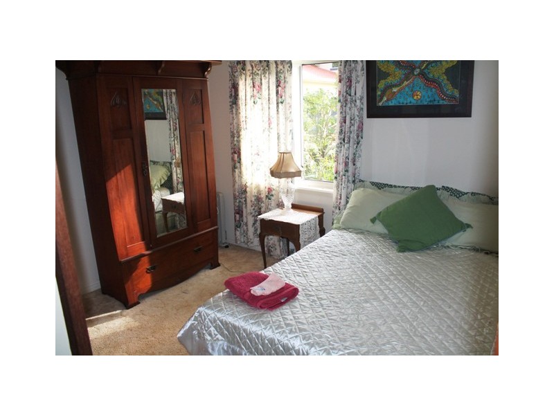 7 Moreton Bay Avenue, Tamborine Mountain QLD 4272