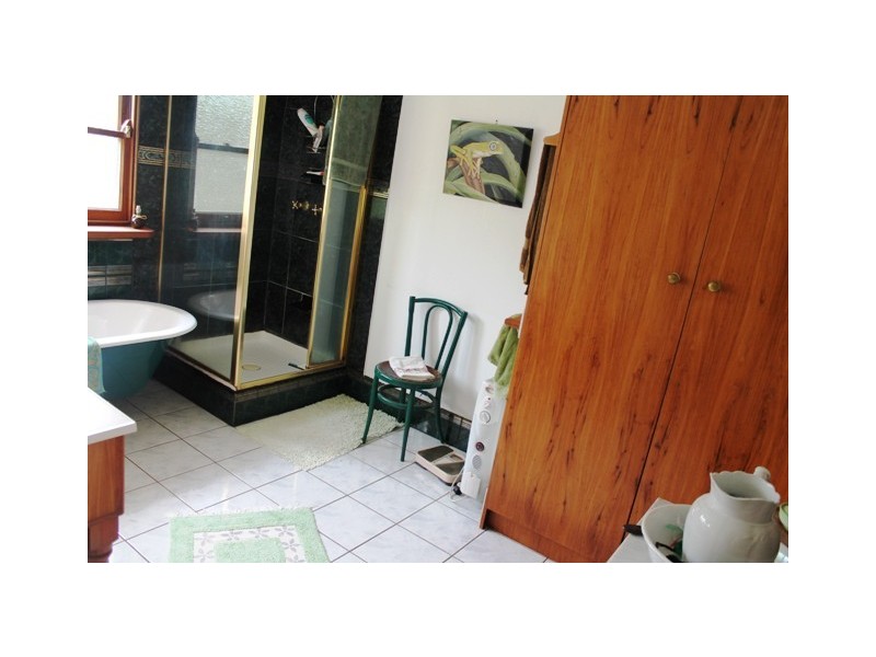 7 Moreton Bay Avenue, Tamborine Mountain QLD 4272