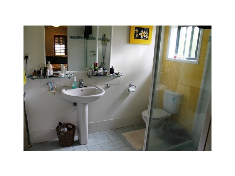 7 Moreton Bay Avenue, Tamborine Mountain QLD 4272