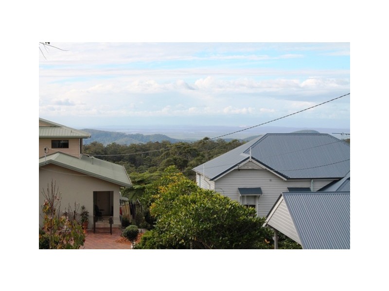 7 Moreton Bay Avenue, Tamborine Mountain QLD 4272