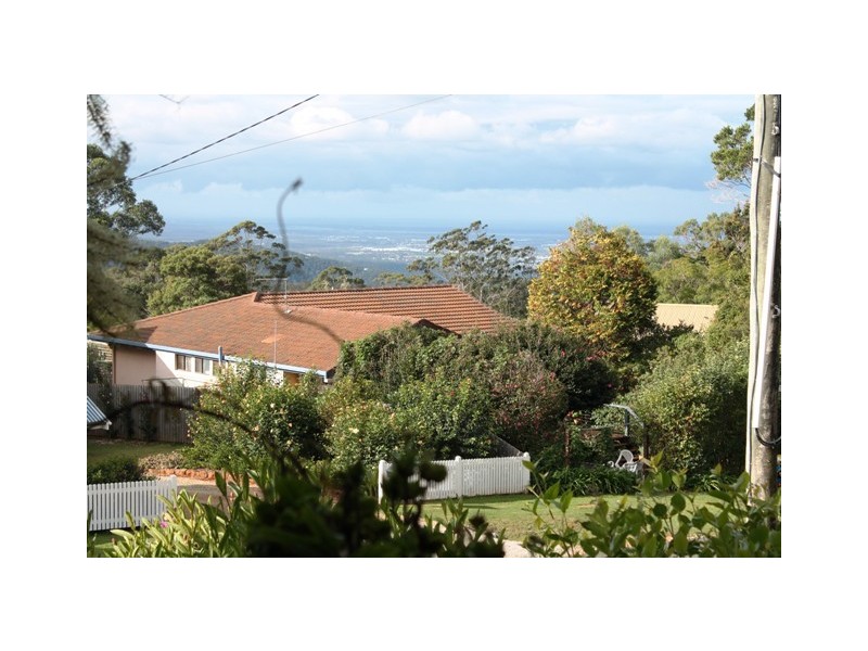 7 Moreton Bay Avenue, Tamborine Mountain QLD 4272