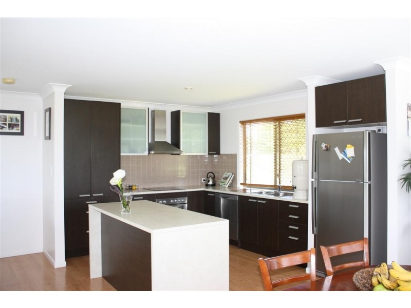 79 Magnetic Drive, Eagle Heights QLD 4271