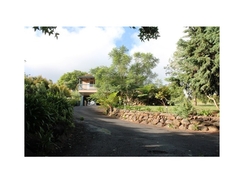 70 Pacific Parade, Tamborine Mountain QLD 4272