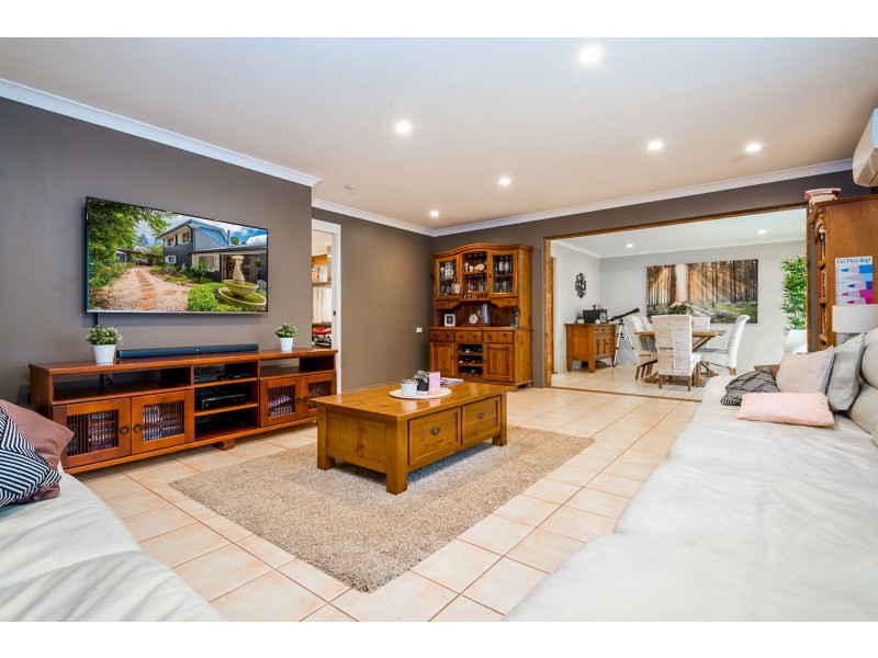 84 Eagle Heights Rd, Tamborine Mountain QLD 4272