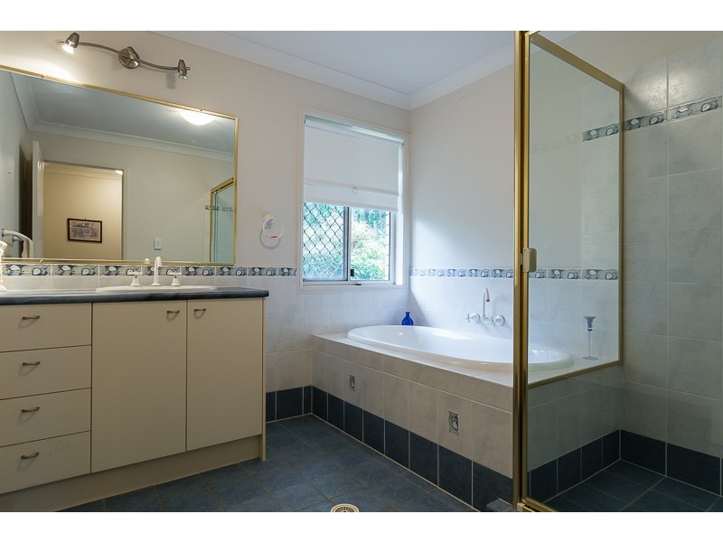 734-738 Main Western Rd, Tamborine Mountain QLD 4272