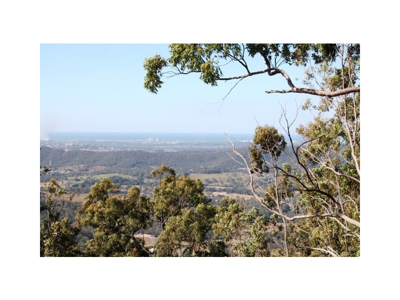 7c Celebes Court, Tamborine Mountain QLD 4272