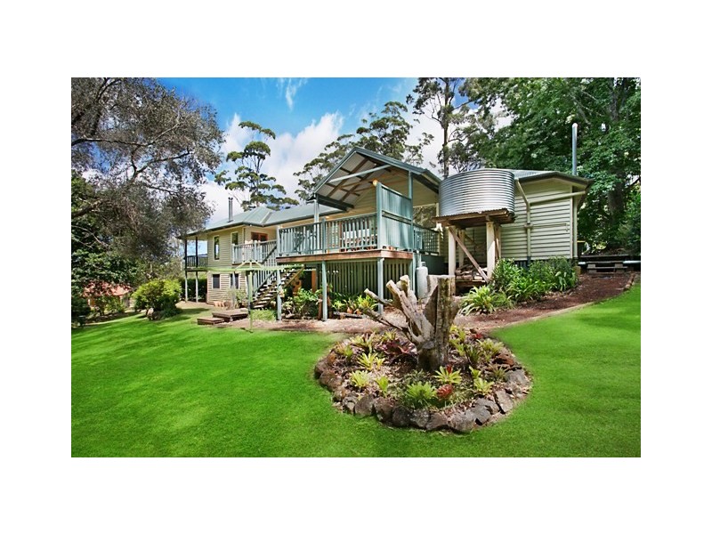 34 WONGAWALLAN RD, Tamborine Mountain QLD 4272
