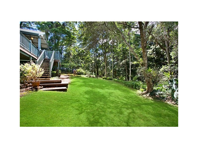 34 WONGAWALLAN RD, Tamborine Mountain QLD 4272
