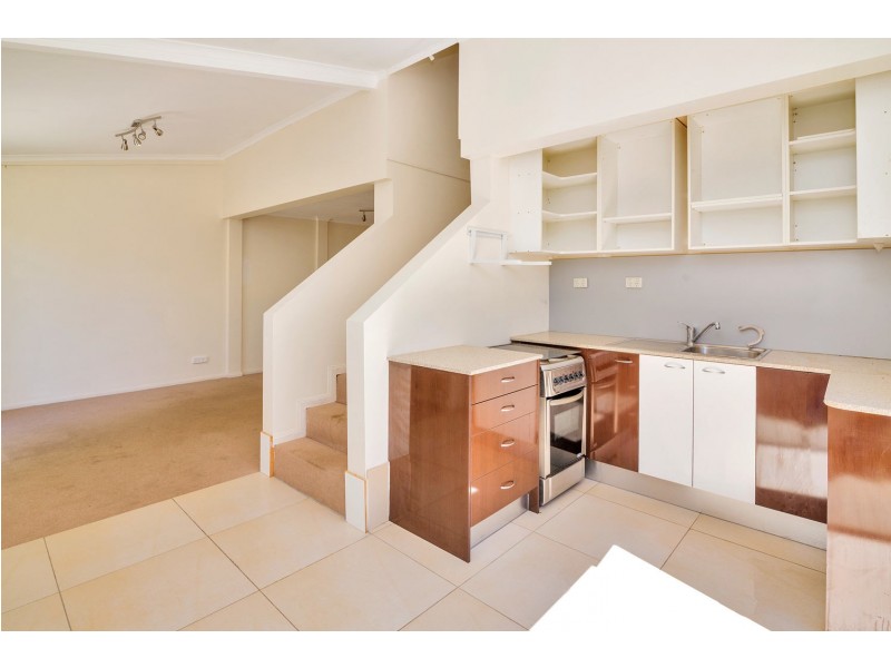 5 Makalu Court, Tamborine Mountain QLD 4272