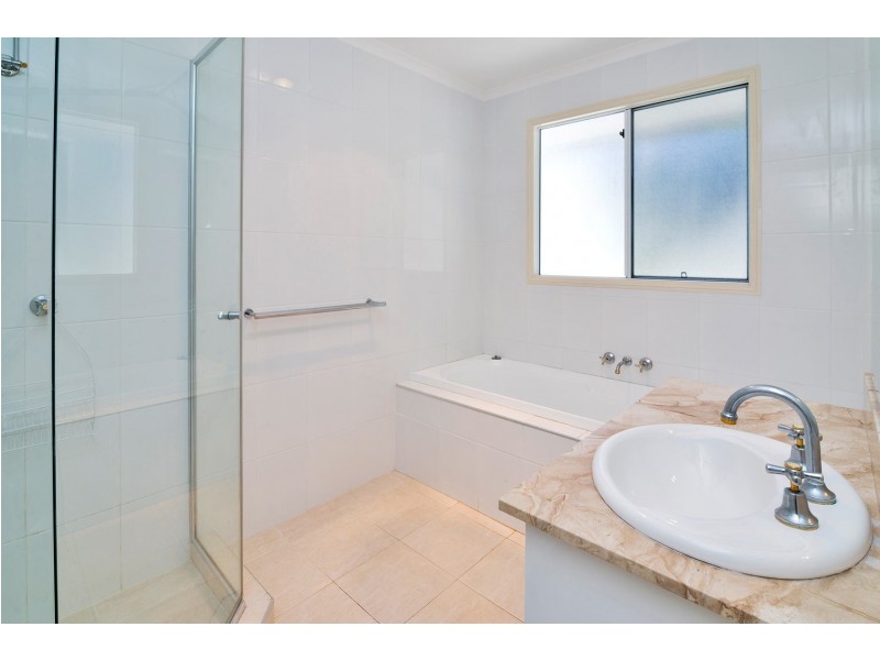 5 Makalu Court, Tamborine Mountain QLD 4272