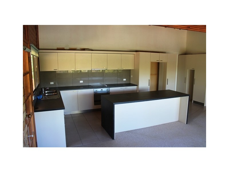 173 Williamson Rd, Tamborine QLD 4270