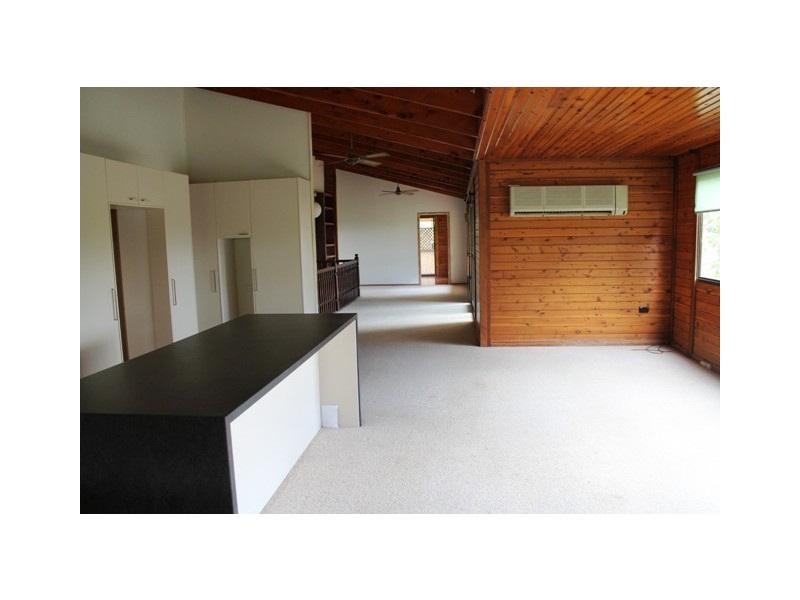 173 Williamson Rd, Tamborine QLD 4270