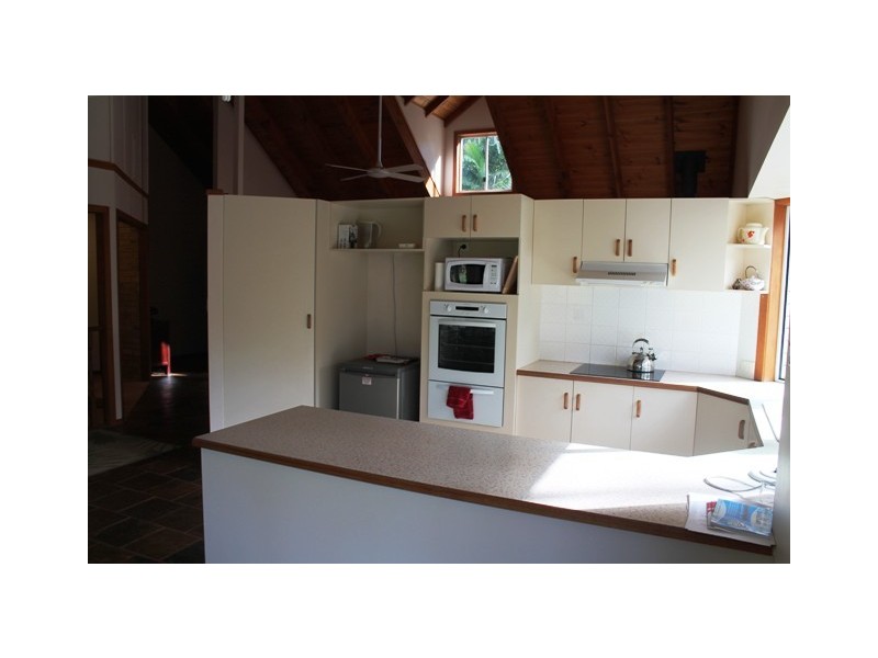 472 Main Western Rd, Tamborine Mountain QLD 4272