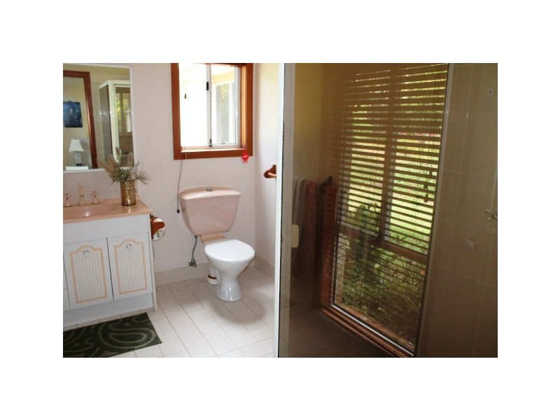 472 Main Western Rd, Tamborine Mountain QLD 4272