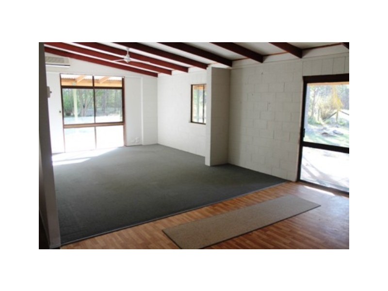 273 Greensward Rd, Tamborine QLD 4270