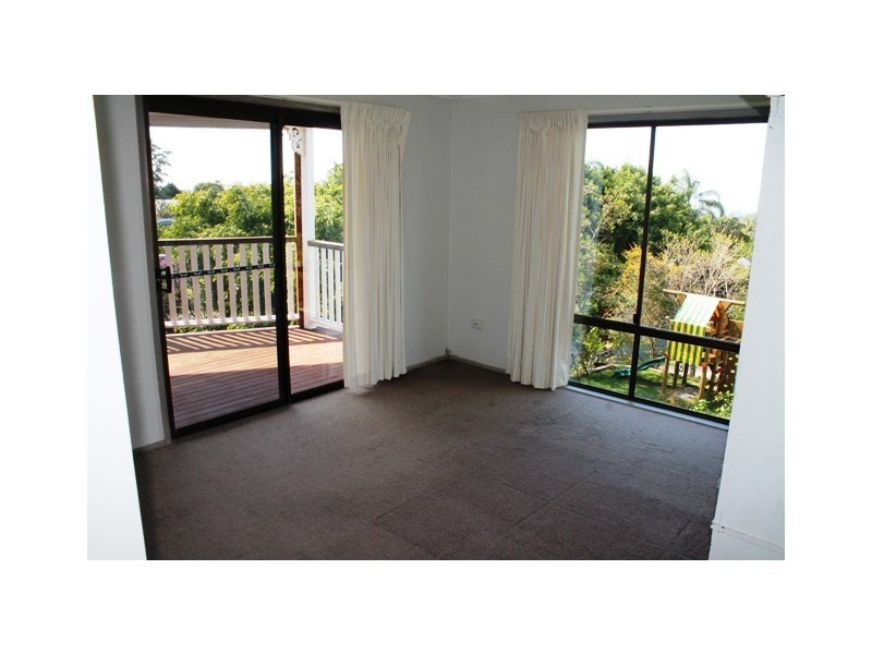 55 Magnetic Dve, Tamborine Mountain QLD 4272