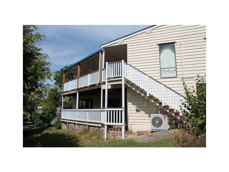 55 Magnetic Dve, Tamborine Mountain QLD 4272