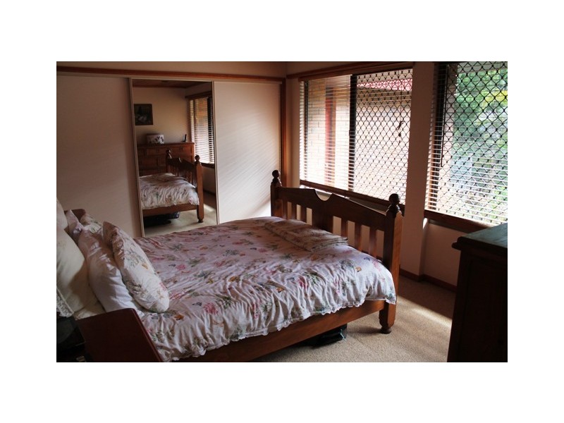 68-70 Freemont Dve, Tamborine Mountain QLD 4272