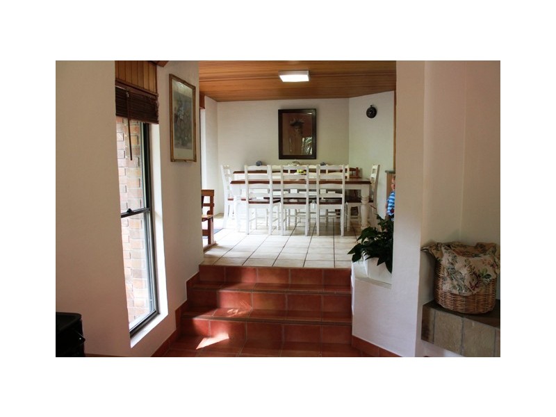 68-70 Freemont Dve, Tamborine Mountain QLD 4272