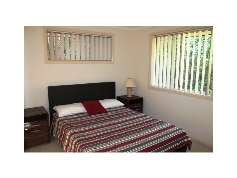 Unit 4/18-22 Knoll Rd, Tamborine Mountain QLD 4272