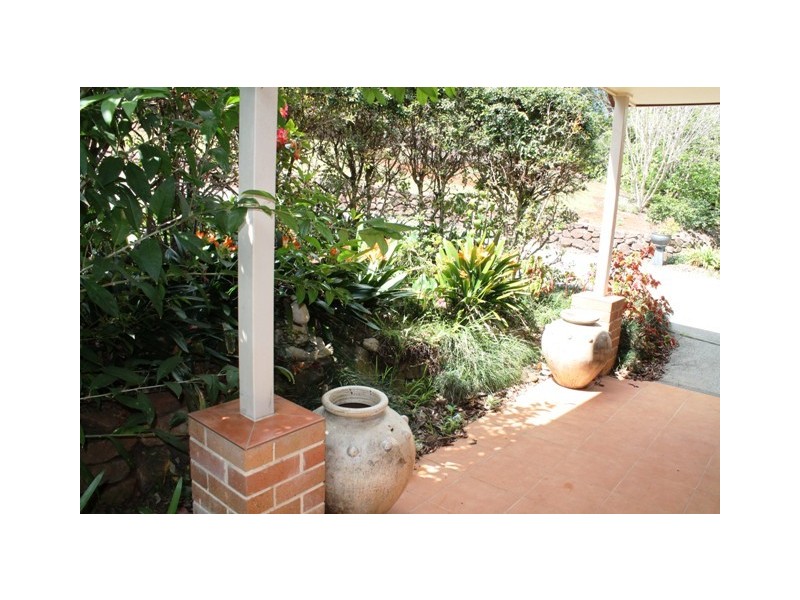 Unit 4/18-22 Knoll Rd, Tamborine Mountain QLD 4272