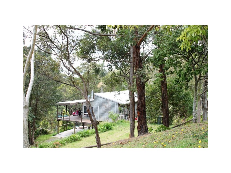 9 Rainer Drive, Tamborine Mountain QLD 4272