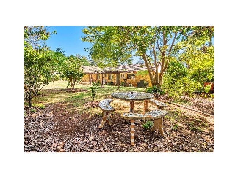 11 to 15 Siganto, Tamborine Mountain QLD 4272