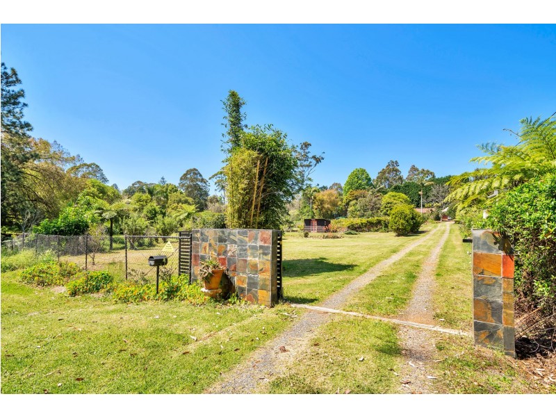 11 to 15 Siganto, Tamborine Mountain QLD 4272