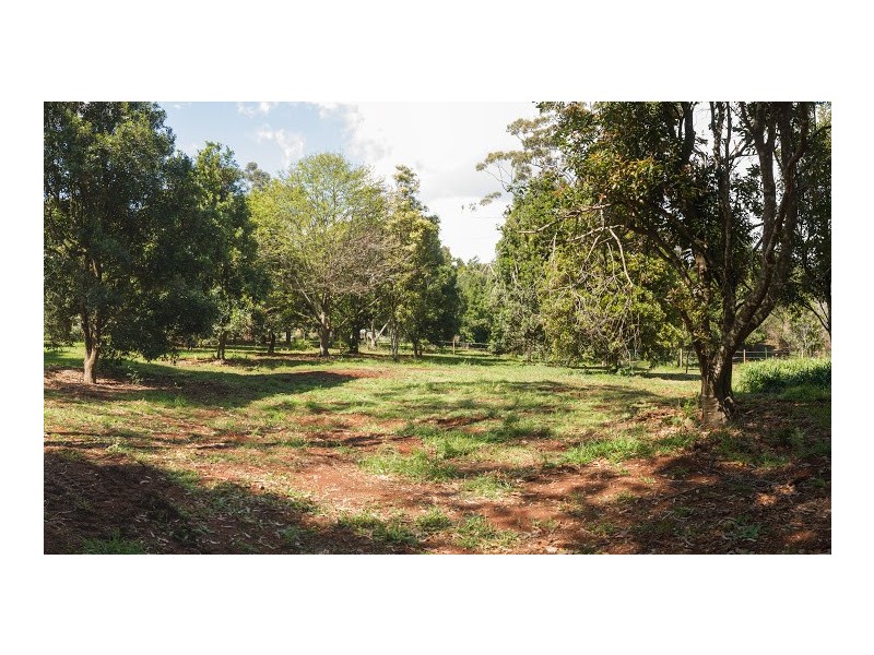 76 to 78 Benowa St, Tamborine Mountain QLD 4272