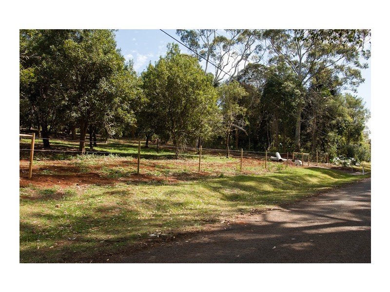 76 to 78 Benowa St, Tamborine Mountain QLD 4272