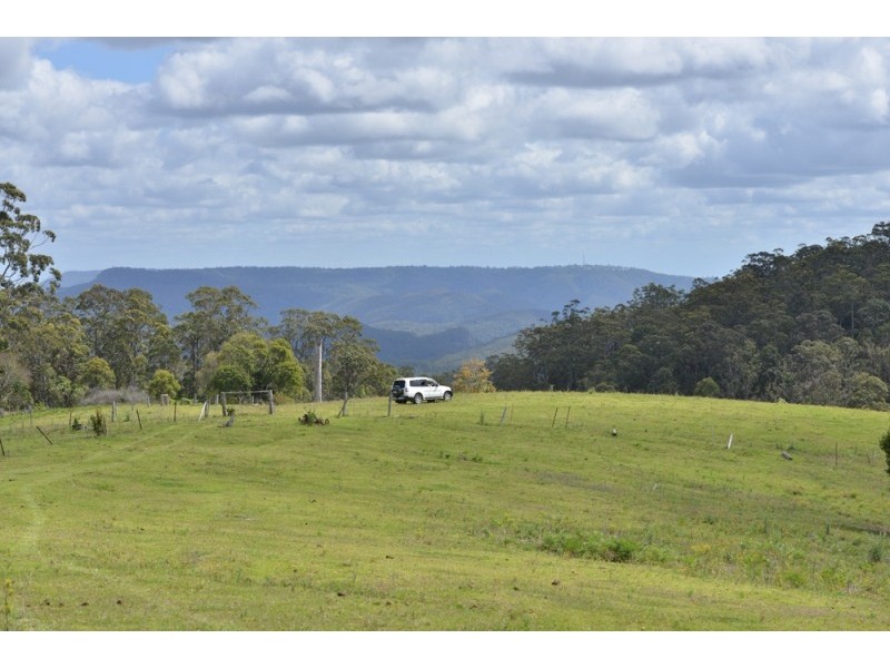 1568 Beechmont Rd, Beechmont QLD 4211