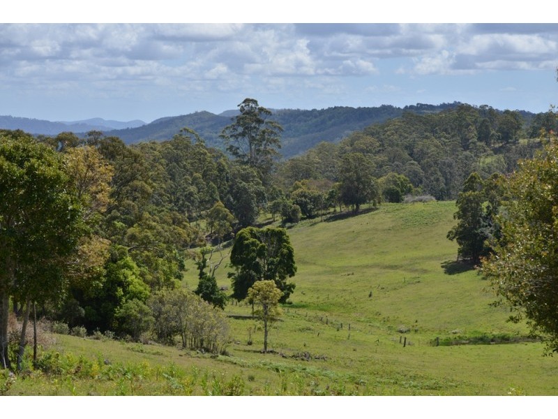 1568 Beechmont Rd, Beechmont QLD 4211