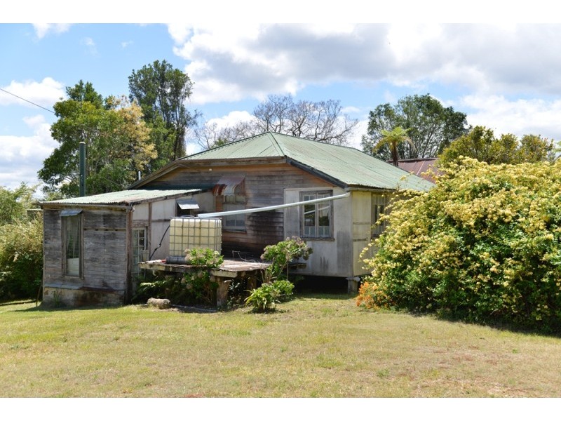 1568 Beechmont Rd, Beechmont QLD 4211