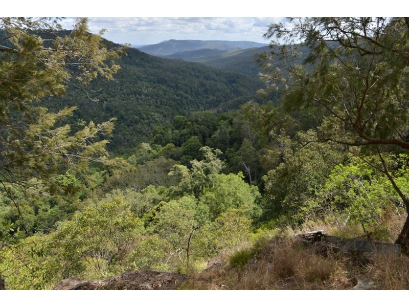 1568 Beechmont Rd, Beechmont QLD 4211