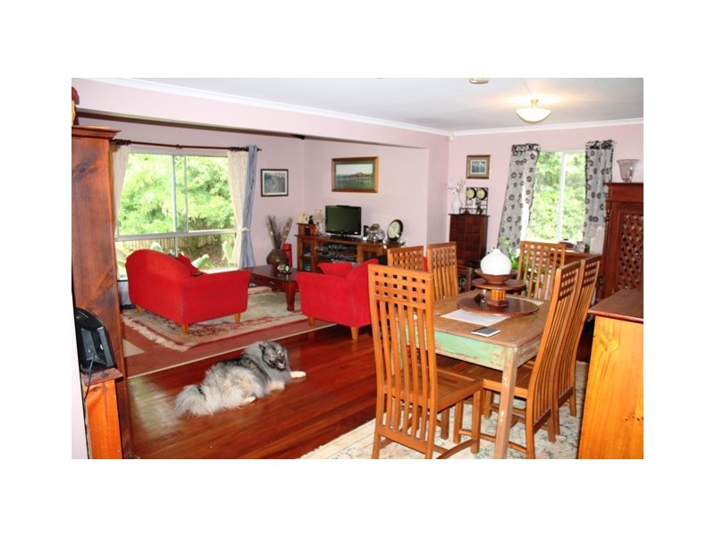 34 Knoll Rd, Tamborine Mountain QLD 4272