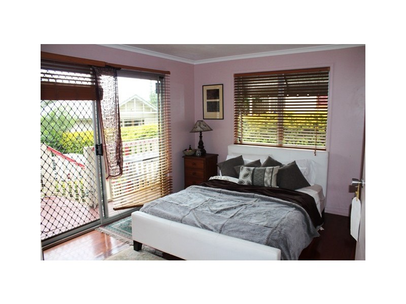 34 Knoll Rd, Tamborine Mountain QLD 4272
