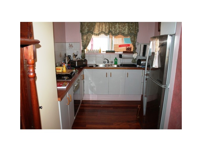 34 Knoll Rd, Tamborine Mountain QLD 4272