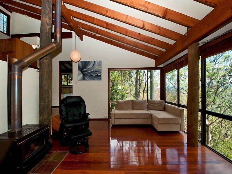 65 Wongawallan Dr, Wongawallan QLD 4210