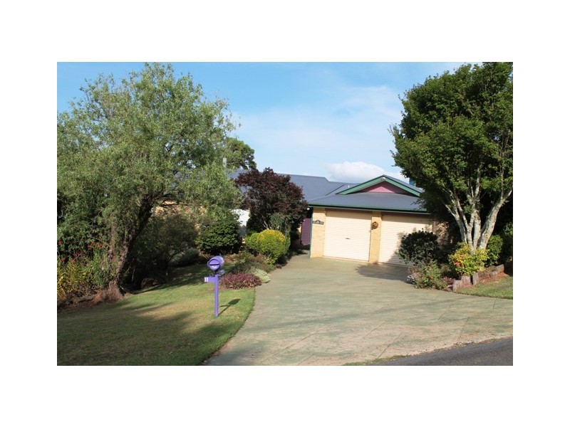 11 Elbert Crt, Tamborine Mountain QLD 4272