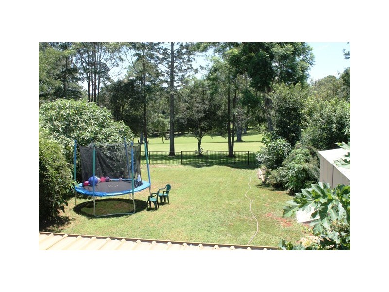 31 Jenyns Rd, Tamborine Mountain QLD 4272