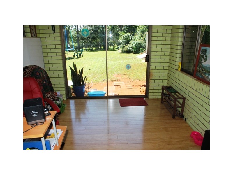 31 Jenyns Rd, Tamborine Mountain QLD 4272